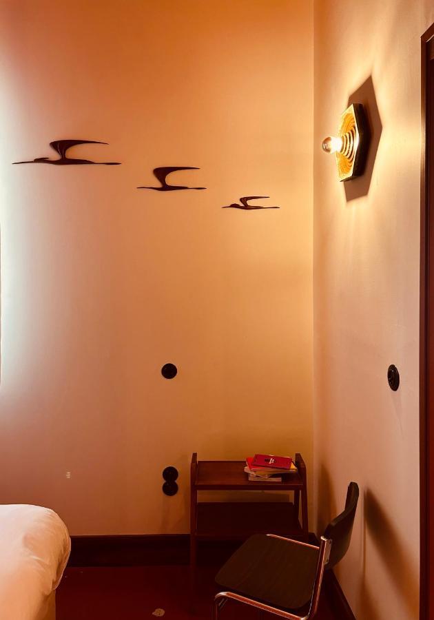 Hotel Present - Entree Autonome, Reception En Ligne - Encore Mieux Arles Exterior photo